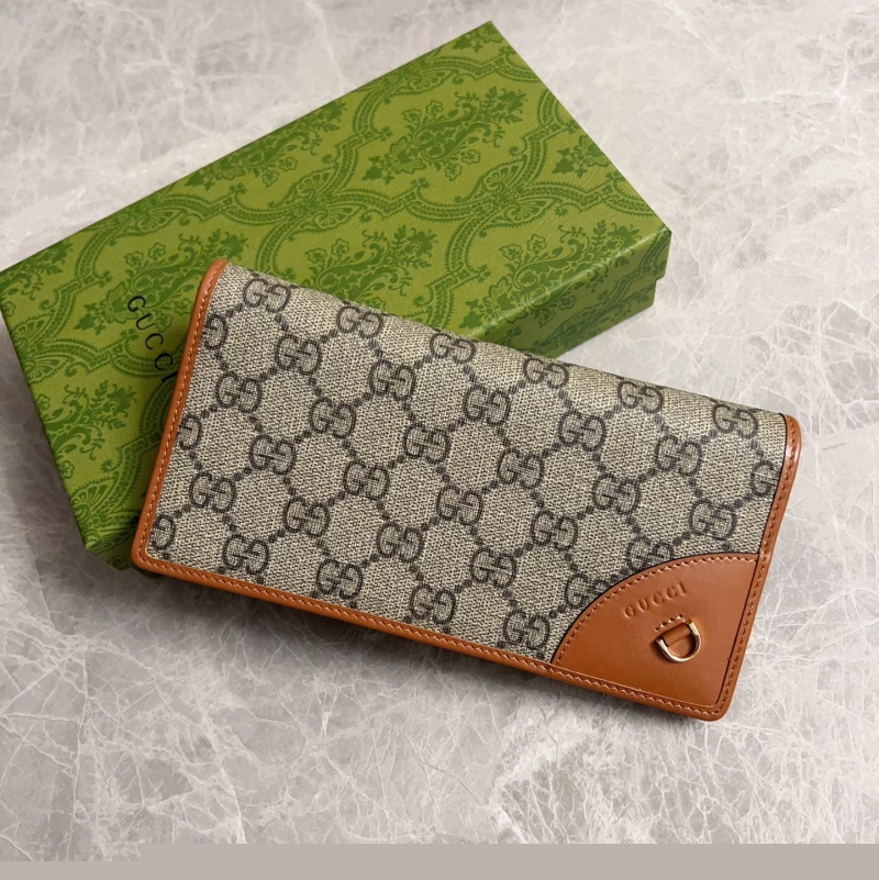 G*u*i wallets & purse